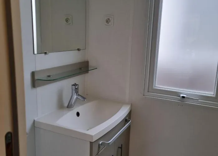 Mh300 Le Clarys 5 Etoiles 营地 圣让-德蒙